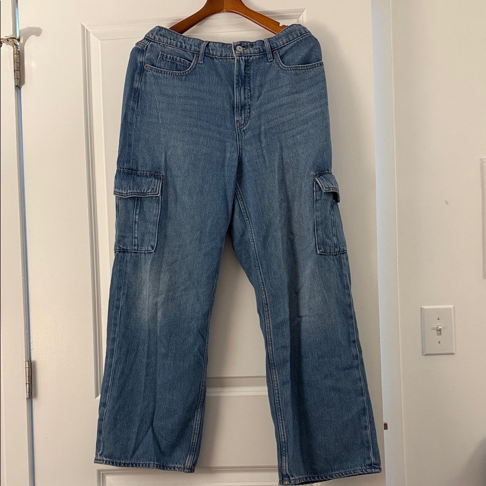Old Navy Women's Blue Relaxed Jeans